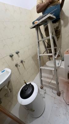Image of 1125 Sq.ft 1 BHK Apartment / Flat for rent in Chhattarpur, New Delhi for Rs. 30000