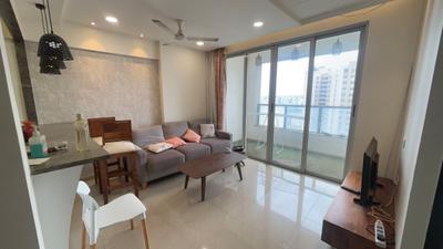 Living Room Image of 730 Sq.ft 1.5 BHK Builder Floor for rent in Amanora Future Towers, Hadapsar Pune for Rs. 40000
