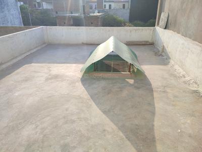 Balcony Image of 900 Sq.ft 1 BHK Builder Floor for rent in Gulab Nagar Agra for Rs. 8000