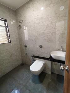 Bathroom Image of 1000 Sq.ft 2 BHK Apartment / Flat for sale in Tardeo Mumbai for Rs. 50000000