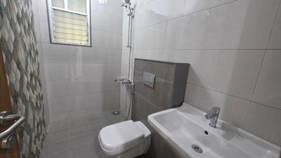 Bathroom Image of 1800 Sq.ft 3 BHK Apartment / Flat for sale in Nanded City, Nanded Pune for Rs. 13600000