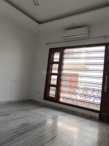 Bedroom Image of 2700 Sq.ft 3 BHK Builder Floor for rent in Focal Point Dera Bassi for Rs. 35000