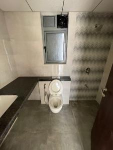 Bathroom Image of 1058 Sq.ft 3 BHK Apartment / Flat for sale in Kalpataru Elitus, Mulund West Mumbai for Rs. 33000000