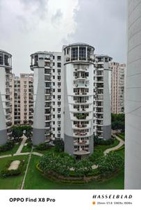 Balcony Image of 1810 Sq.ft 3 BHK Apartment / Flat for sale in Gomti Nagar Lucknow for Rs. 14000000