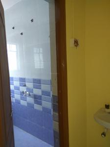 Bathroom Image of 450 Sq.ft 1 BHK Apartment / Flat for rent in Ambegaon Budruk Pune for Rs. 6000