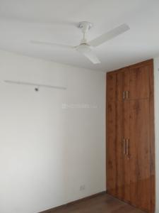 Bedroom Image of 1250 Sq.ft 3 BHK Apartment / Flat for rent in Jaypee Kosmos, Sector 134 Noida for Rs. 25000