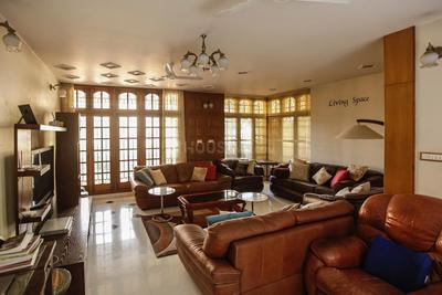 Hall Image of 6000 Sq.ft 4 BHK Independent House for sale in JP Nagar Bengaluru for Rs. 180000000