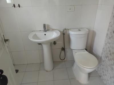 Image of 930 Sq.ft 2 BHK Apartment / Flat for sale in Supertech Cape Town, Sector 74, Noida for Rs. 9600000