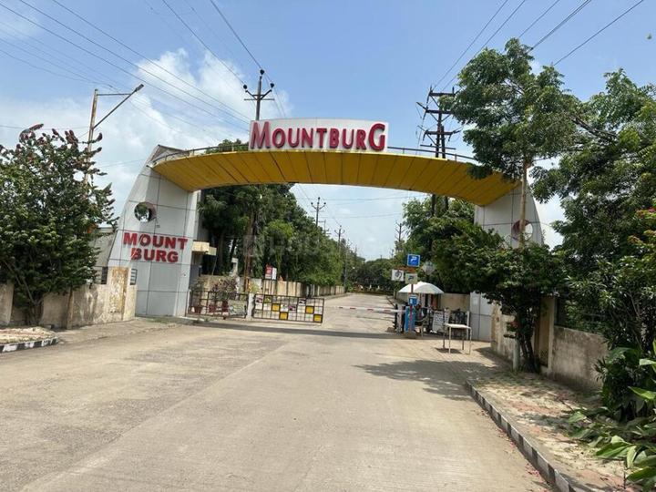Mount Burg Main Image 1