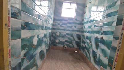 Bathroom Image of 477 Sq.ft 2 BHK Apartment / Flat for sale in Gitanjali Apartment, Naihati North 24 Parganas District for Rs. 1910400