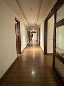 Image of 8000 Sq.ft 5 BHK Duplex for sale in West End, New Delhi for Rs. 460000000