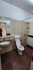 Bathroom Image of 2100 Sq.ft 3 BHK Apartment / Flat for rent in Clover Watergardens, Kalyani Nagar Pune for Rs. 60000