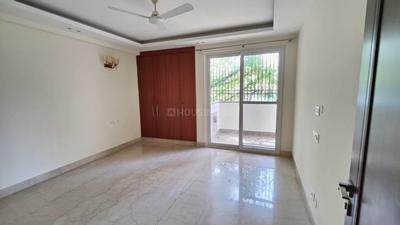 Bedroom Image of 2700 Sq.ft 4 BHK Builder Floor for rent in Navjeevan Vihar New Delhi for Rs. 200000