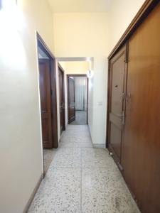 Image of 3600 Sq.ft 3.5 BHK Builder Floor for rent in East Of Kailash, New Delhi for Rs. 125000