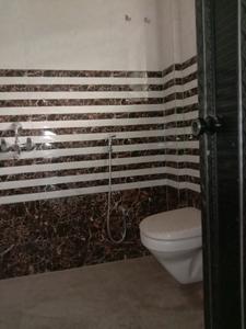 Common Bathroom Image of 1200 Sq.ft 2 BHK Apartment / Flat for sale in Rajarhat Kolkata for Rs. 6360000