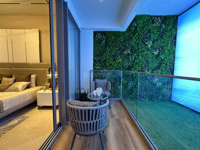 Balcony Image of 1900 Sq.ft 4 BHK Apartment / Flat for sale in L And T The Gateway, Sewri Mumbai for Rs. 107000000
