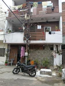 Building Image of 850 Sq.ft 4 BHK Independent House for sale in Aliganj Lucknow for Rs. 6500000