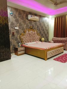 Bedroom Image of 3663 Sq.ft 5 BHK Builder Floor for sale in Palam Vihar Gurgaon for Rs. 35000000