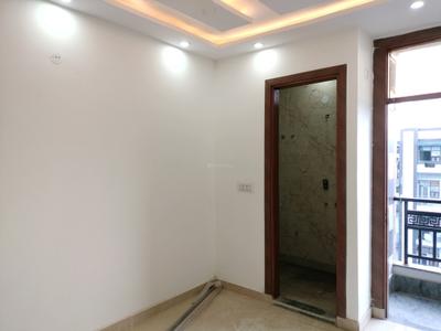 Bedroom Image of 800 Sq.ft 2 BHK Builder Floor for sale in Chandra Park New Delhi for Rs. 4900000