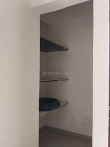 Image of 1225 Sq.ft 2 BHK Apartment / Flat for rent in Darshanam Central Park, Sayajiganj, Vadodara for Rs. 17000