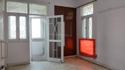 Bedroom Image of 1700 Sq.ft 3 BHK Apartment / Flat for sale in Swaraj Homes Overseas Towers, Sector 62 Noida for Rs. 17500000