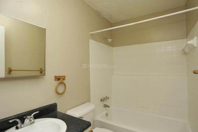 Bathroom Image of 2850 Sq.ft 4 BHK Apartment / Flat for sale in Rustomjee Elements Wing SC, Andheri West Mumbai for Rs. 140000000