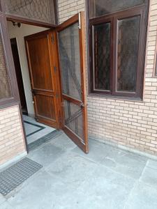Image of 1350 Sq.ft 2 BHK Builder Floor for rent in Sector 40, Noida for Rs. 30000