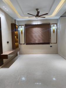 Hall Image of 1800 Sq.ft 4 BHK Apartment / Flat for sale in Sector 104 Noida for Rs. 9500000