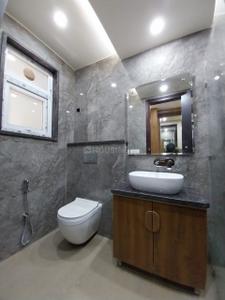 Bathroom Image of 2800 Sq.ft 4 BHK Apartment / Flat for sale in CGHS The New Greenwood, Sector 52 Gurgaon for Rs. 34000000