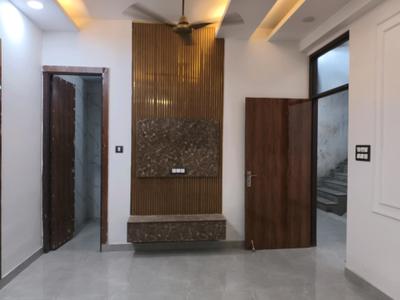 Living Room Image of 1050 Sq.ft 2 BHK Apartment / Flat for sale in Grandeur Home , Noida Extension Greater Noida for Rs. 4200000
