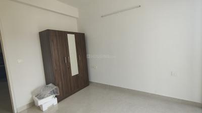Bedroom Image of 900 Sq.ft 3 BHK Apartment / Flat for rent in Signature Global Golf Green, Sector 79 Gurgaon for Rs. 19000