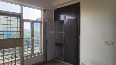 Bedroom Image of 1149 Sq.ft 2.5 BHK Apartment / Flat for rent in Gardenia Glory, Sector 46 Noida for Rs. 32500