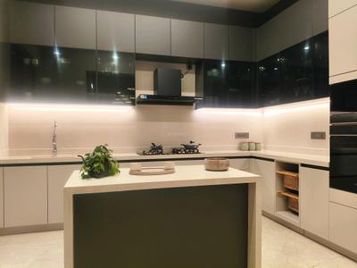 Kitchen Image of 3500 Sq.ft 4 BHK Apartment / Flat for sale in Kasturi The Balmoral Hillside Tower A Phase II, Baner Pune for Rs. 36000000