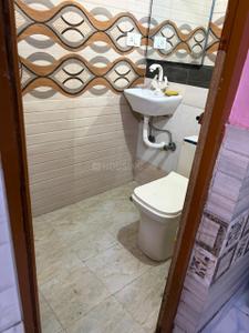 Image of 350 Sq.ft 1 RK Studio for rent in Varun Enclave, Sector 28, Noida for Rs. 13525