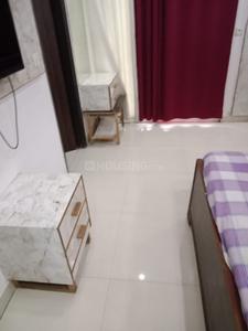 Bedroom Image of 2500 Sq.ft 4 BHK Apartment / Flat for rent in Apex Buildcon Golf Avenue, Noida Extension Greater Noida for Rs. 35000