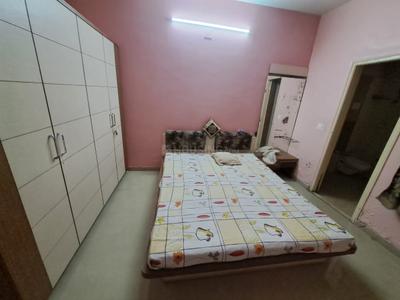 Bedroom Image of 2700 Sq.ft 4 BHK Independent House for rent in Savaliya Madhuvan Bungalows, Shilaj Ahmedabad for Rs. 45000