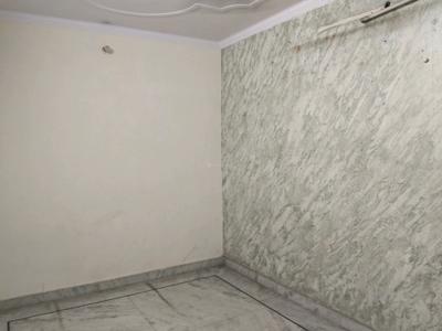 Bedroom Image of 720 Sq.ft 2 BHK Builder Floor for sale in Mukherjee Nagar New Delhi for Rs. 8000000