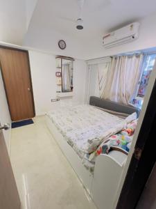 Bedroom Image of 650 Sq.ft 1 BHK Apartment / Flat for rent in Lodha Amara, Kolshet Thane for Rs. 32000