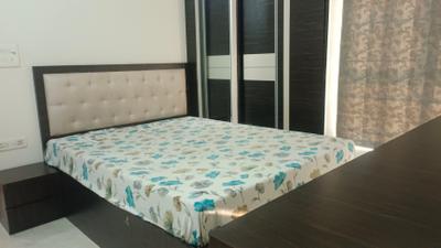 Bedroom Image of 950 Sq.ft 2 BHK Apartment / Flat for rent in Lodha Amara, Kolshet Thane for Rs. 45000