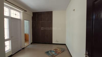 Bedroom Image of 1450 Sq.ft 3 BHK Apartment / Flat for sale in Express Garden, Indirapuram Ghaziabad for Rs. 17100000