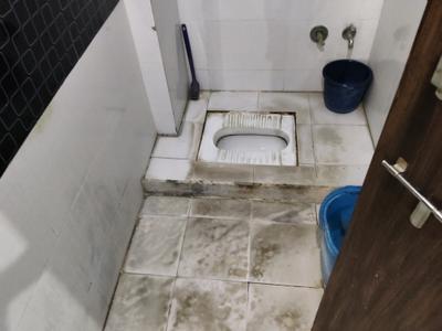 Common Bathroom Image of 1260 Sq.ft 2 BHK Apartment / Flat for sale in New Ranip Ahmedabad for Rs. 7500000