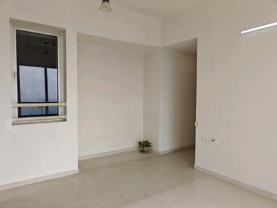 Bedroom Image of 596 Sq.ft 2 BHK Apartment / Flat for sale in Raunak Centrum, Chembur Mumbai for Rs. 18100000