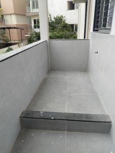 Balcony Image of 2400 Sq.ft 3.5 BHK Apartment / Flat for rent in Shivaji Nagar Nagpur for Rs. 70000