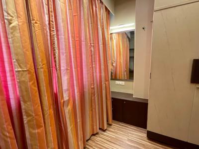 Bedroom Image of 575 Sq.ft 1 BHK Apartment / Flat for rent in Cumballa Hill Mumbai for Rs. 160000