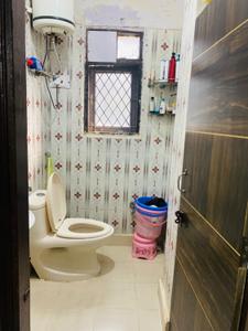 Bathroom Image of 675 Sq.ft 2 BHK Builder Floor for sale in Arjun Nagar New Delhi for Rs. 8000000