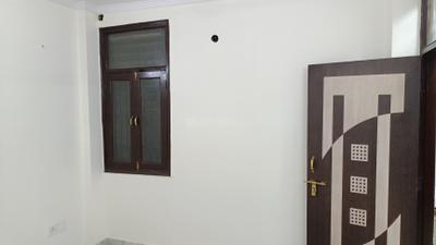 Bedroom Image of 950 Sq.ft 3 BHK Builder Floor for sale in Laxmi Nagar New Delhi for Rs. 7000000