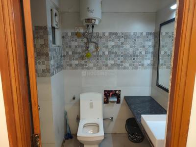 Bathroom Image of 435 Sq.ft 1 RK Studio for rent in Paramount Golfforeste Oak &amp; Pine, Surajpur Greater Noida for Rs. 17000