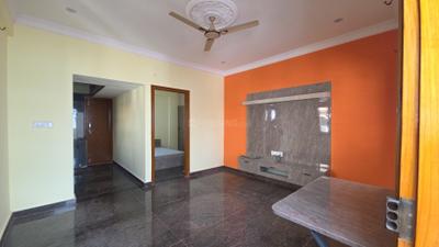 Living Room Image of 500 Sq.ft 1 BHK Independent House for rent in Singasandra Bengaluru for Rs. 21000