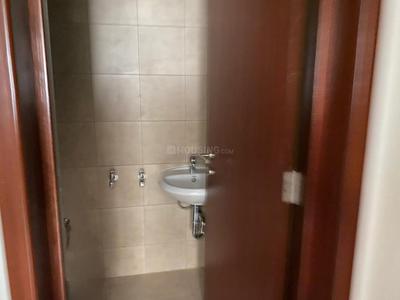 Bathroom Image of 2500 Sq.ft 4 BHK Apartment / Flat for sale in L And T Raintree Boulevard, Sahakara Nagar Bengaluru for Rs. 53500000