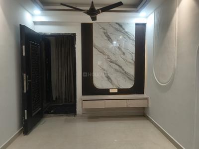 Bedroom Image of 2100 Sq.ft 4 BHK Apartment / Flat for sale in Sector 107 Noida for Rs. 9500000